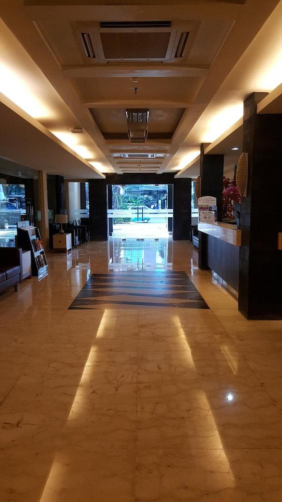 罗塔酒店 雅加达 外观 照片